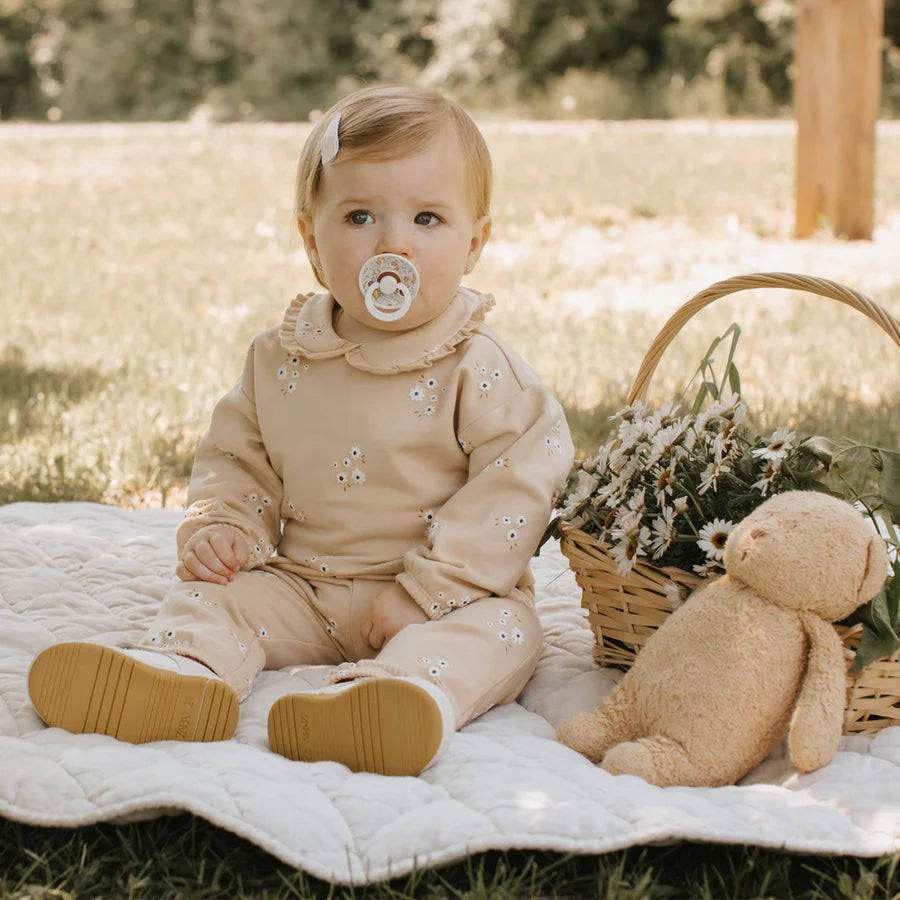 Petit Lem - Farm Floral Print on Shortbread Outfit Set/Ensemble crème à imprimé de fleurs de ferme (2mcx)