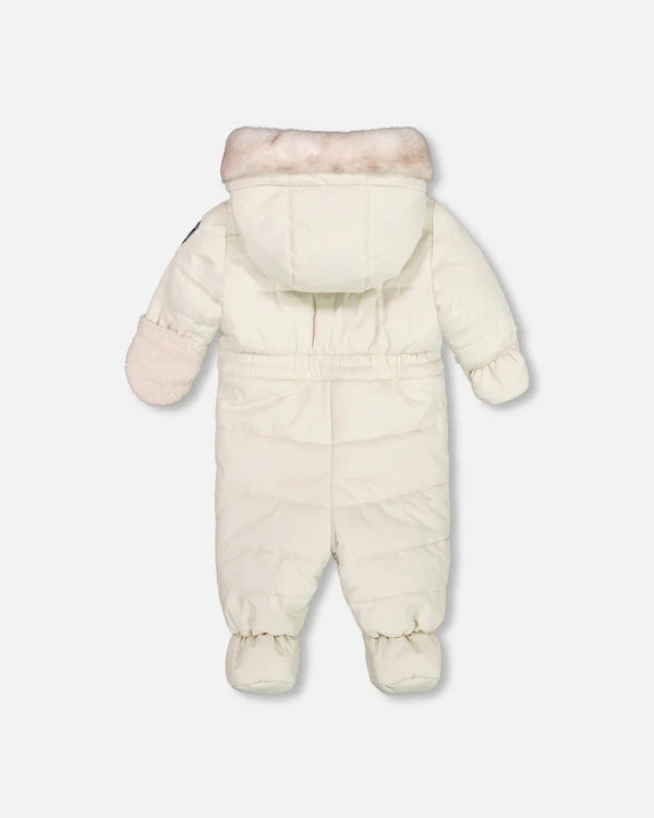 Deux Par Deux - One Piece Baby Bear Face Snowsuit Silver White Designed For Car Seat/Habit de neige une-pièce à tête d'ours blanc argenté pour sièges d'auto et poussettes