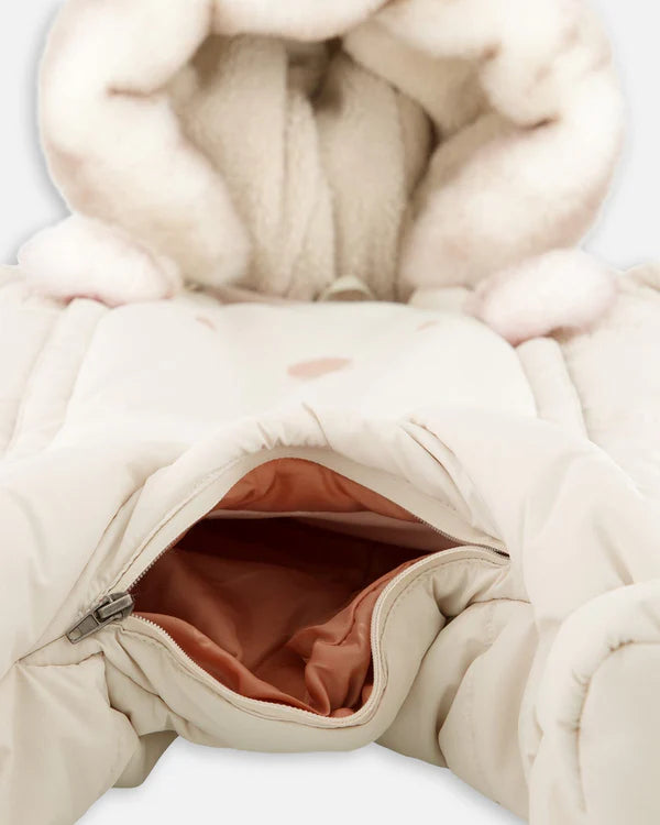 Deux Par Deux - One Piece Baby Bear Face Snowsuit Silver White Designed For Car Seat/Habit de neige une-pièce à tête d'ours blanc argenté pour sièges d'auto et poussettes