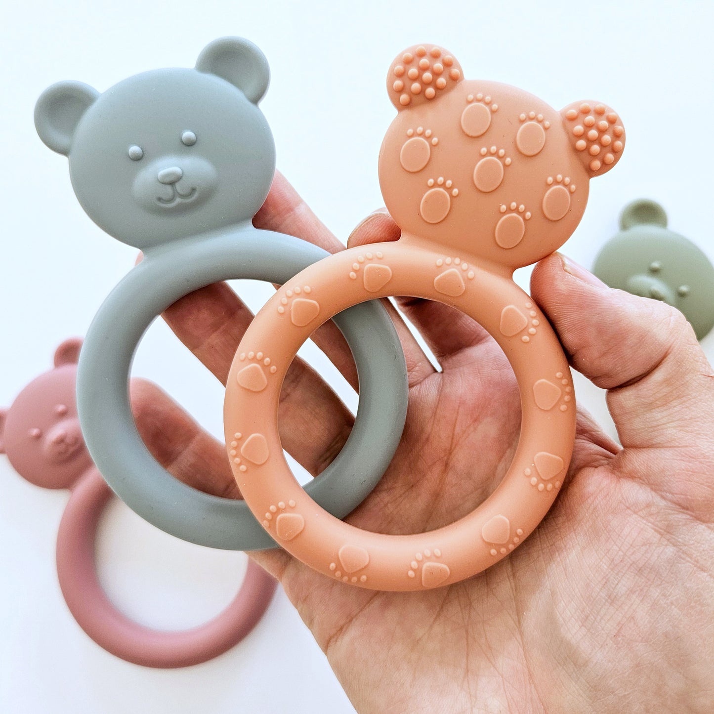 Jululu - Bear Teether Coral