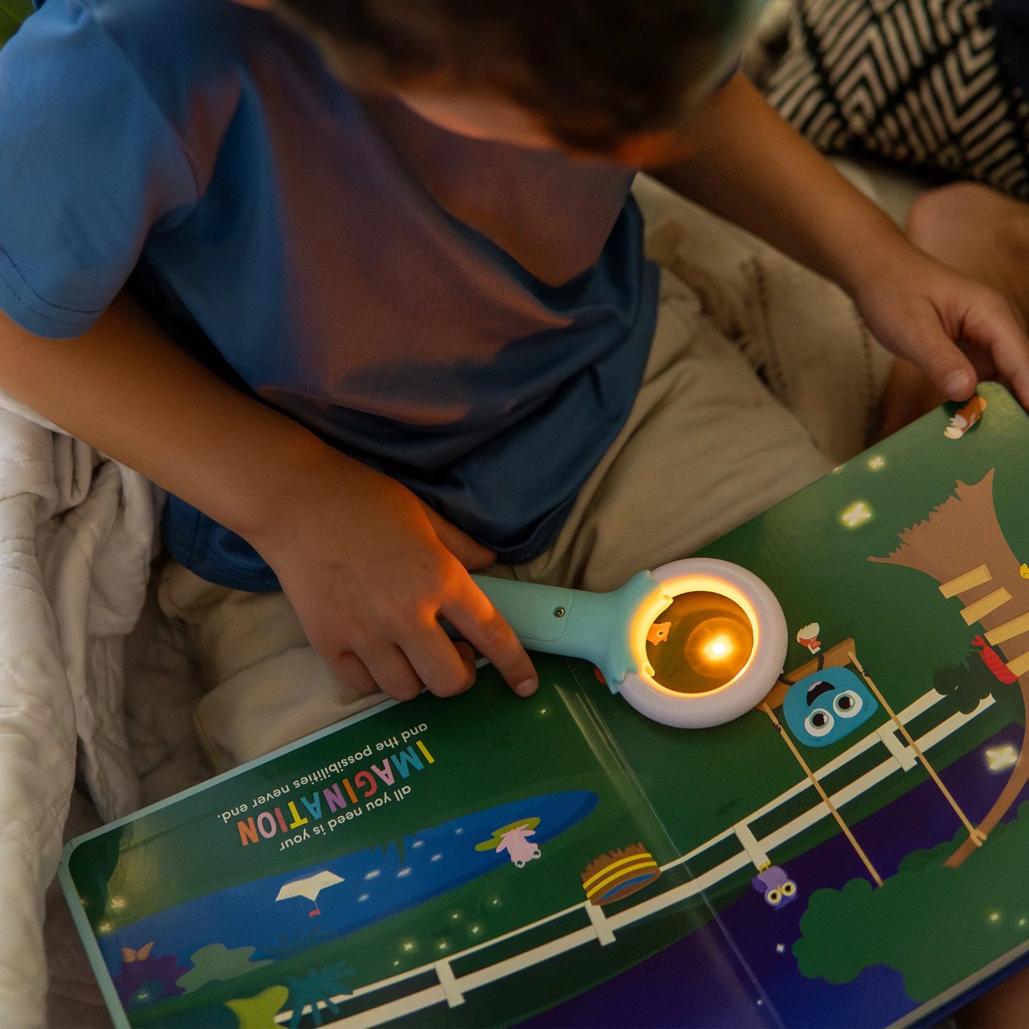 Glo Pals - Light Up Library - Blair's Backyard of Big Ideas